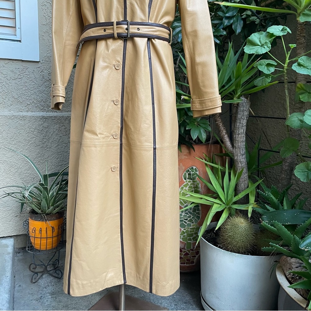 Vintage tan/brown Newportnews leather full length coat - Picture 9 of 14